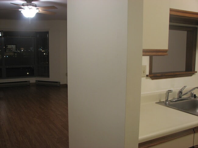 148 Breakwater Dr in South Portland, ME - Foto de edificio - Building Photo