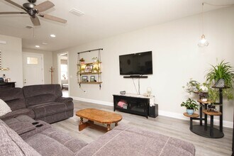 356 Chicago Ave in Valparaiso, FL - Building Photo - Building Photo