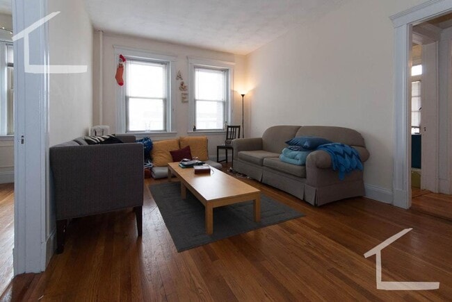 property at 114 Brainerd Rd