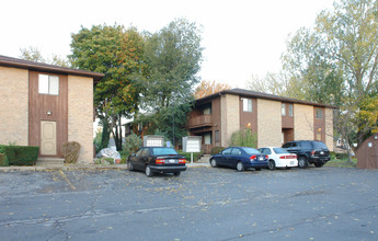 Trident Square Apartments in Rochester, NY - Building Photo - Building Photo