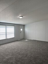 70 Kiwi Ct in Wedgefield, SC - Building Photo - Building Photo