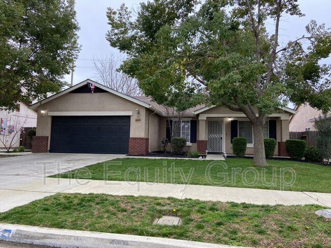 2859 W Payson Ct in Visalia, CA - Building Photo - Building Photo