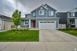 15162 S Cantle Dr in Bluffdale, UT - Building Photo