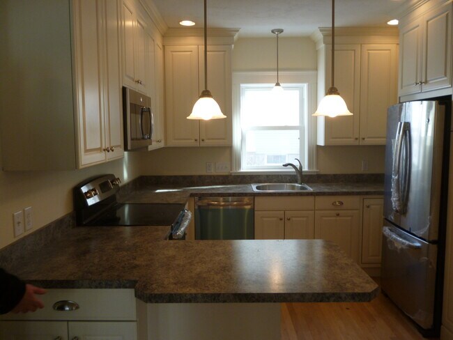 30 King Philip Rd in Worcester, MA - Building Photo - Building Photo
