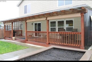 2185 N P St in Washougal, WA - Building Photo - Building Photo