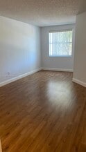 155 NW 96th Ter, Unit 201 in Pembroke Pines, FL - Building Photo - Building Photo
