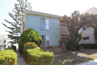 811 4th St in Santa Monica, CA - Building Photo - Primary Photo