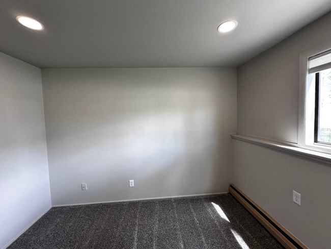 105 E Peach St in Bozeman, MT - Building Photo - Building Photo