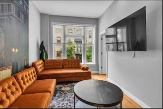 448 N Aberdeen St in Chicago, IL - Foto de edificio - Building Photo