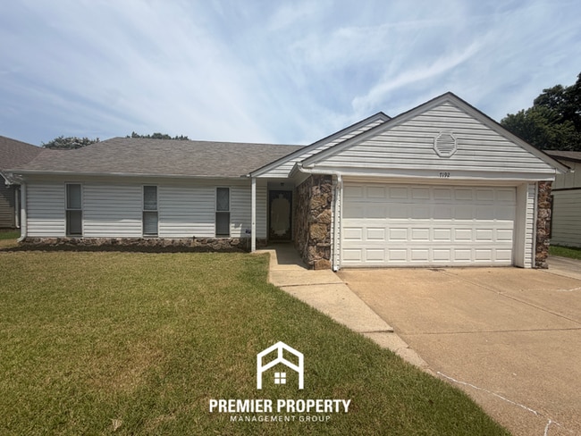 7192 Deventer Cove