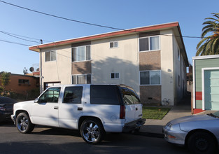 491 Milton Ave in San Bruno, CA - Building Photo - Building Photo