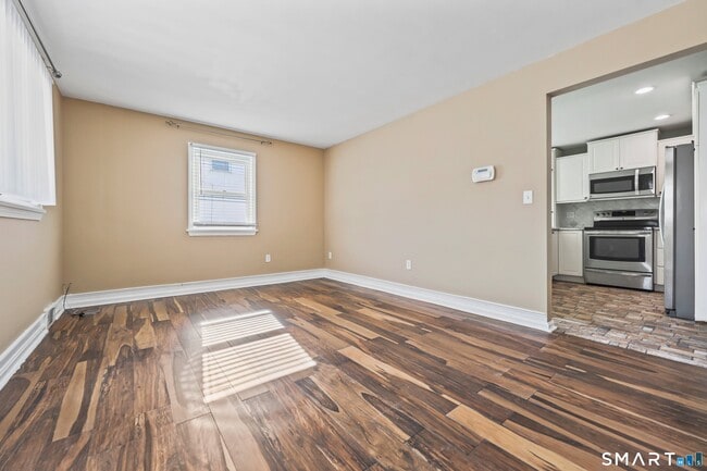 33 Harland Ave in Waterbury, CT - Building Photo - Building Photo