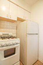 625 W Cornelia, Unit #177 in Chicago, IL - Building Photo - Building Photo