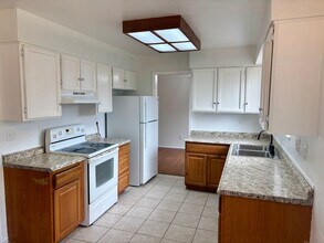 1483 S Yampa Ct in Aurora, CO - Building Photo - Building Photo