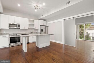 1620 E St NE in Washington, DC - Building Photo - Building Photo