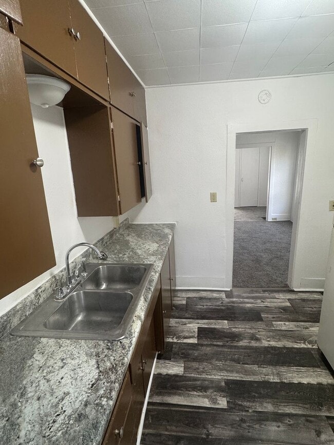 property at 708-710-710 Bluff St