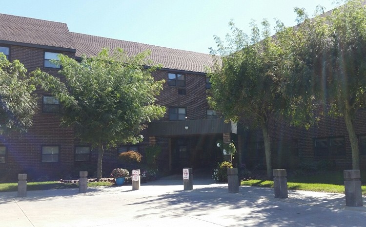 Fellowship Center in Mattoon, IL - Building Photo