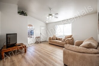 2439 Harrod Ave in Kingman, AZ - Building Photo - Building Photo