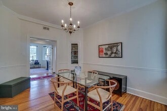 3014 Dent Pl NW, Unit 30E in Washington, DC - Building Photo - Building Photo