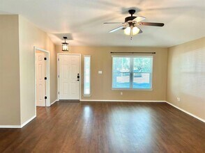 14803 Snelling Dr in Leander, TX - Building Photo - Building Photo