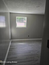 3421 Shanks Ln, Unit 04 in Louisville, KY - Building Photo - Building Photo