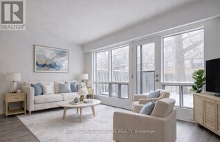 76 Castlebury Crescent in Toronto, ON - Building Photo