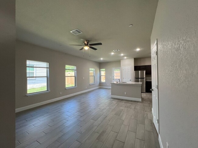 13316 Reid Mdws in Live Oak, TX - Building Photo - Building Photo