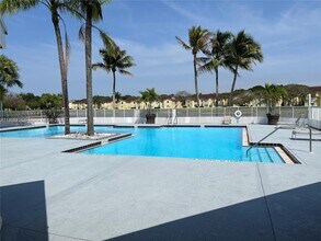 12510 Vista Isles Dr in Sunrise, FL - Building Photo - Building Photo