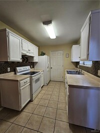 2928 McCormack Dr in Edinburg, TX - Building Photo - Building Photo