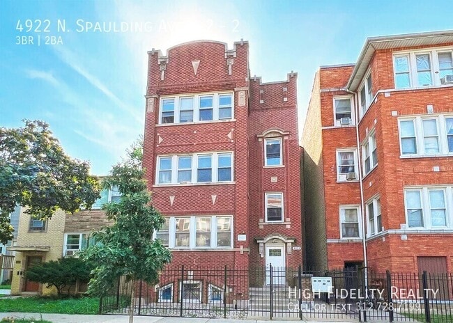 property at 4922 N Spaulding Ave