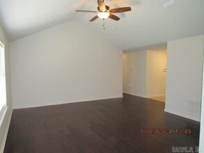2405 Sapphire Dr in Conway, AR - Building Photo - Building Photo