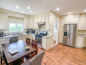 50 Gardner St in Boston, MA - Building Photo - Building Photo