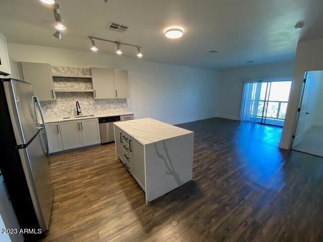 11 S 12th St, Unit A5 in Phoenix, AZ - Building Photo - Building Photo