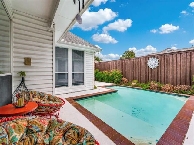 4007 Kirkmeadow Ln in Dallas, TX - Building Photo