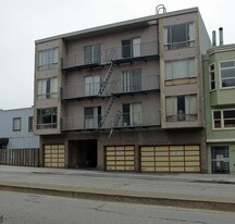 4611 Lincoln Way in San Francisco, CA - Building Photo
