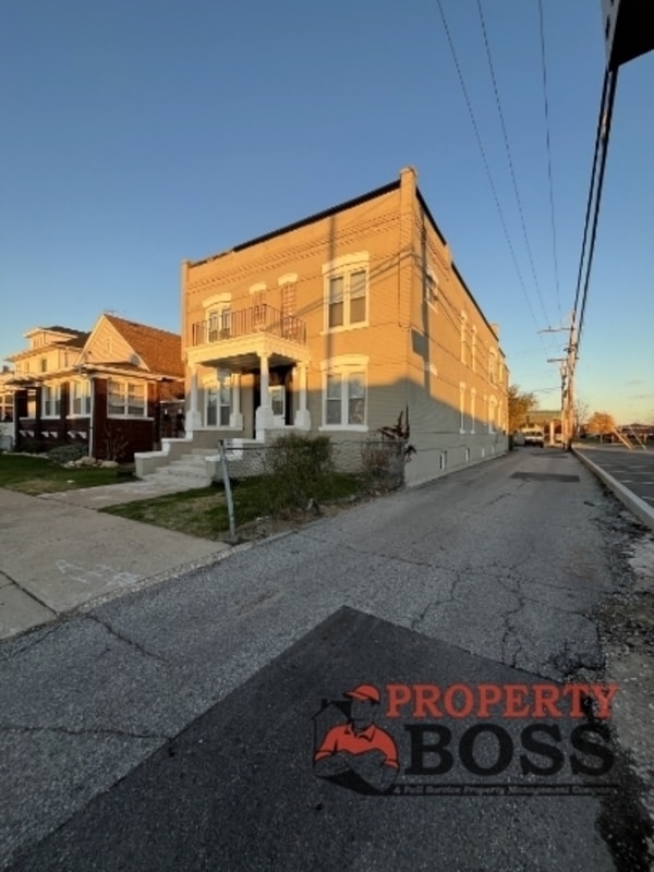property at 3619 Fir St