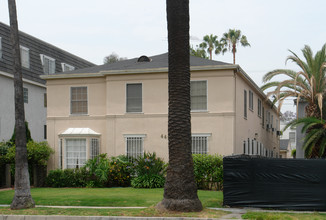 445 N Doheny Dr in Beverly Hills, CA - Building Photo - Building Photo