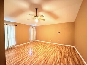 301 Quail Meadow Dr in Kyle, TX - Building Photo - Building Photo