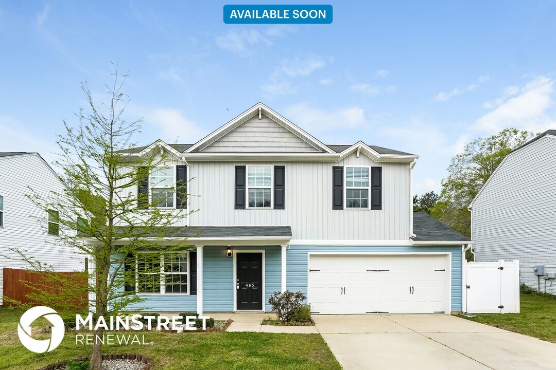 465 Randolph Dr in Clayton, NC - Building Photo