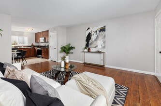 5050 A St, Unit 11 in San Diego, CA - Building Photo - Building Photo