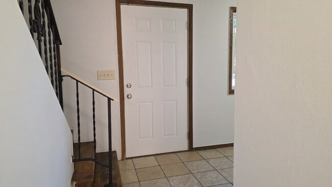 2414 Honey Lou Ct in Appleton, WI - Building Photo - Building Photo