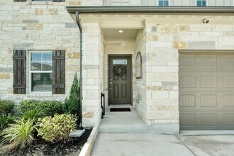 636 Wild Spur Ln in Liberty Hill, TX - Building Photo - Building Photo