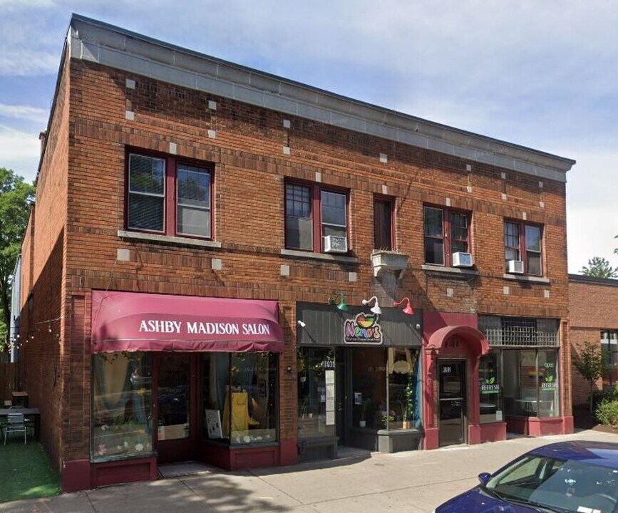 693 Park Ave in Rochester, NY - Building Photo
