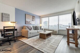 50 Morgan St N, Unit 1010 in Hartford, CT - Building Photo