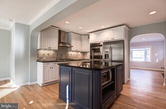 403 W Rosemary Ln in Falls Church, VA - Building Photo - Building Photo