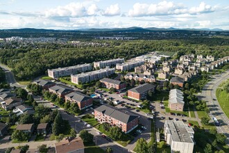 Domaine Lebourgneuf Apartments in Québec, QC - Building Photo - Building Photo