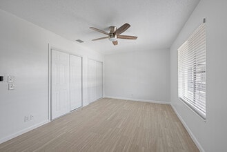 3281 Coral Hills Dr in Coral Springs, FL - Building Photo - Building Photo