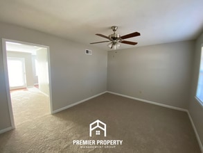 6345 Martinwood Dr in Millington, TN - Building Photo - Building Photo