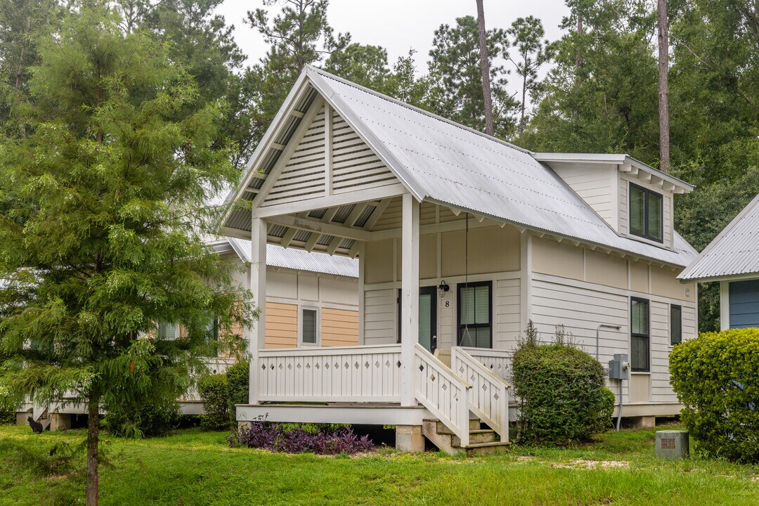 The Dwellings in Tallahassee, FL - Building Photo