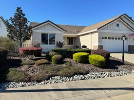 5977 Whisperlodge Way in Roseville, CA - Building Photo